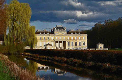 Chateau-du-Marais