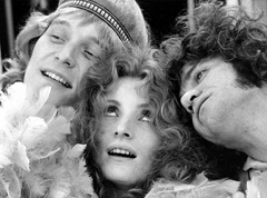 Cinema-Lions-Love