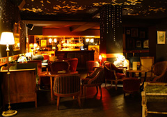 By-Night-Tres-Honore-Bar