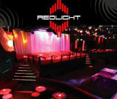 By-Night-Le-Redlight