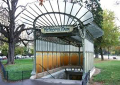 Metro-Porte-Dauphine