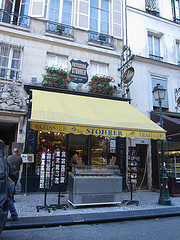 02-Patisserie-Stohrer