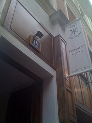 10-Bonne-Table-Cafe-Panique
