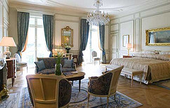 1-Hotel-de-Luxe-Le-Meurice