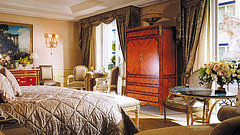 8-Hotel-de-Luxe-George-V